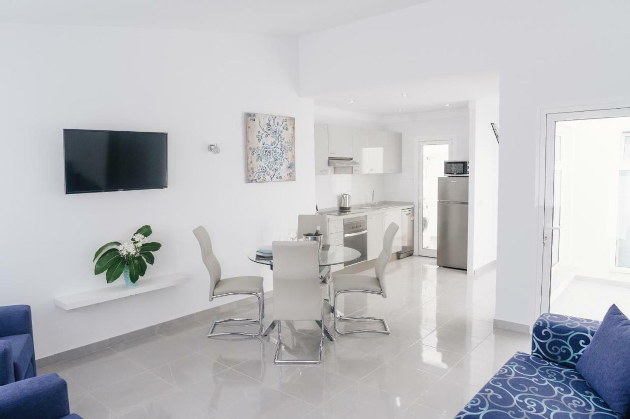 Island Village أذيخي المظهر الخارجي الصورة